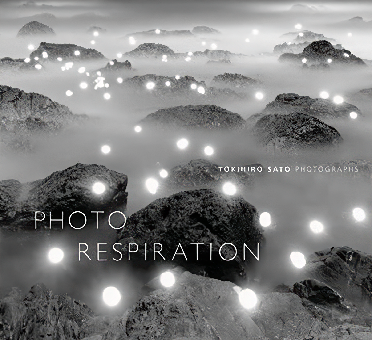 Book Cover for 'Tokohiro Sato: Photo Respiration'